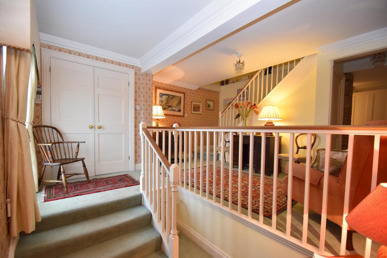 Whitefriars, Rye - Central Location With Parking For 3 Cars - Large Family Home Экстерьер фото